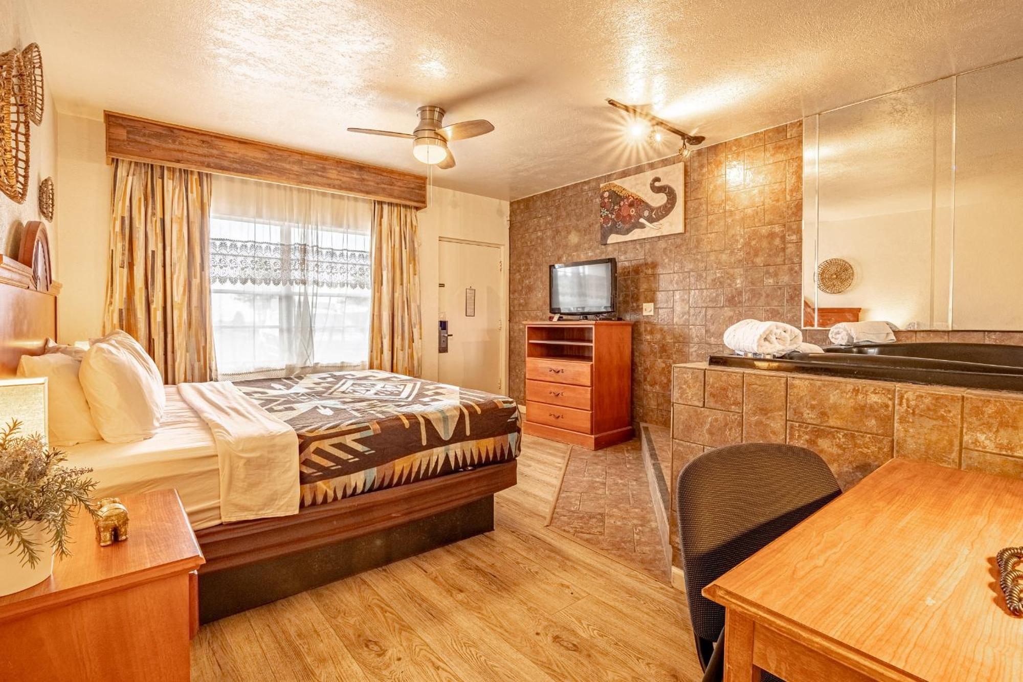 The Classic Desert Aire Hotel Alamogordo Exterior photo